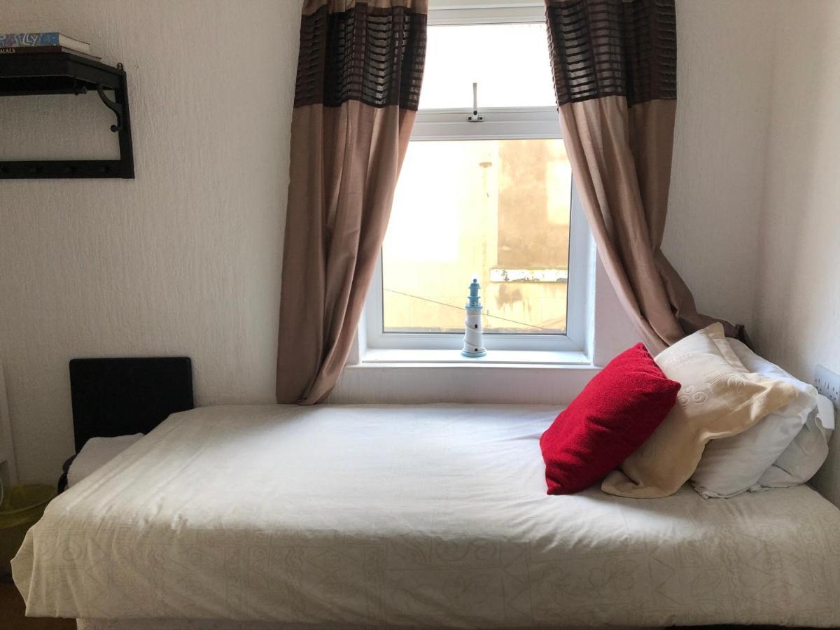 Oakwell Hotel Μπλάκπουλ Εξωτερικό φωτογραφία